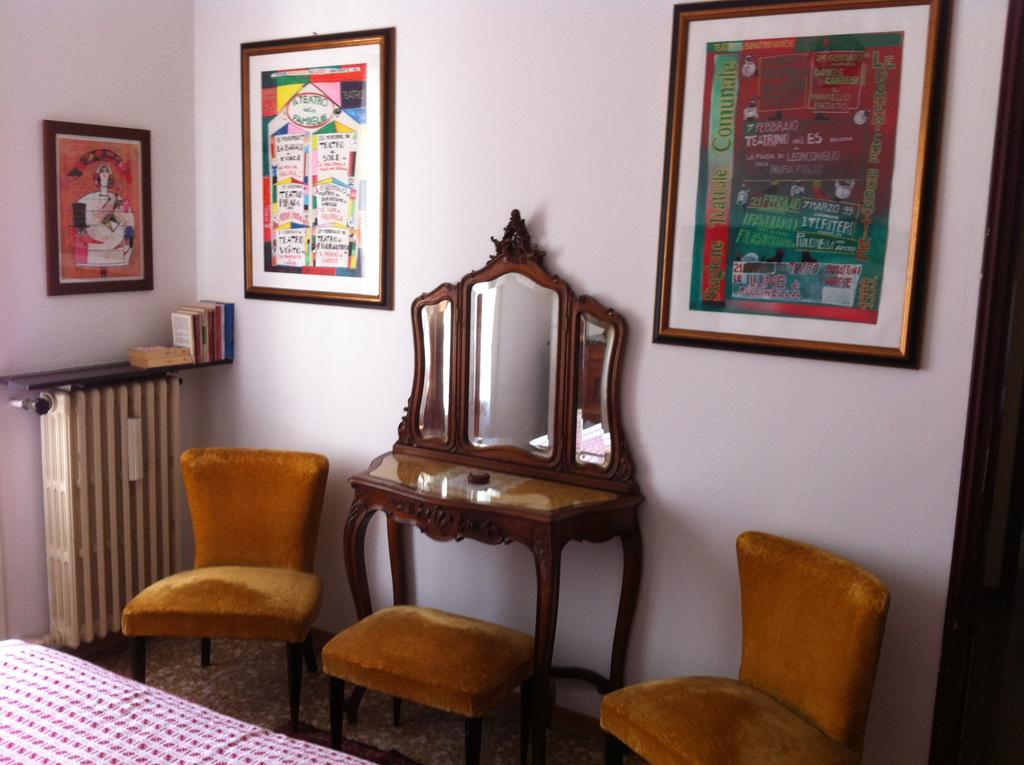 La Casa Creativa Bed & Breakfast Lomnago Oda fotoğraf