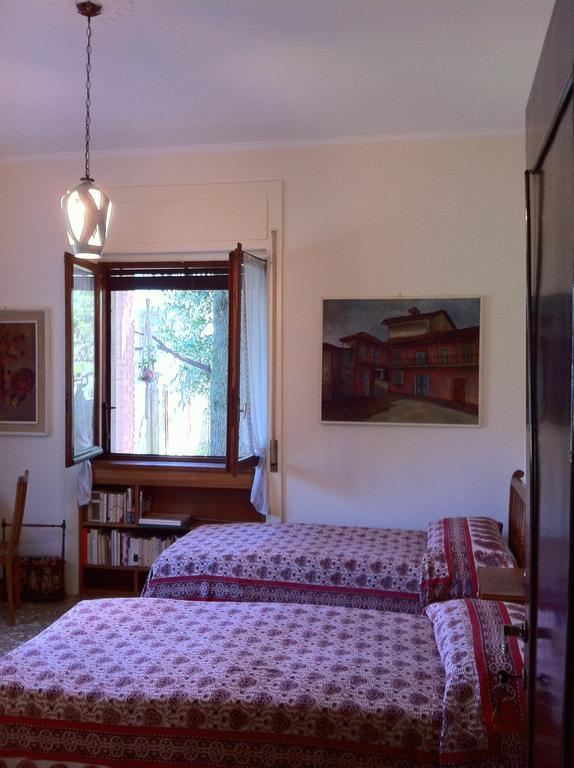 La Casa Creativa Bed & Breakfast Lomnago Oda fotoğraf