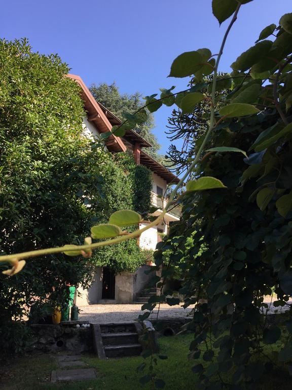 La Casa Creativa Bed & Breakfast Lomnago Dış mekan fotoğraf